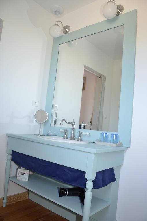 Onesse-et-Laharie La Grange Du Coulin Bed & Breakfast 部屋 写真