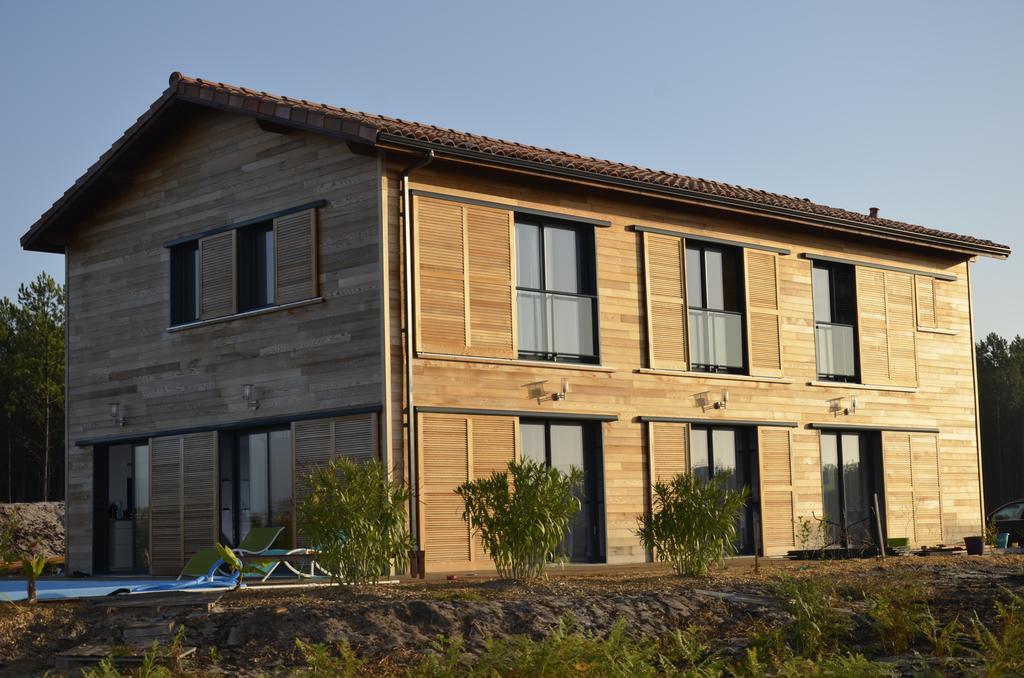 Onesse-et-Laharie La Grange Du Coulin Bed & Breakfast エクステリア 写真