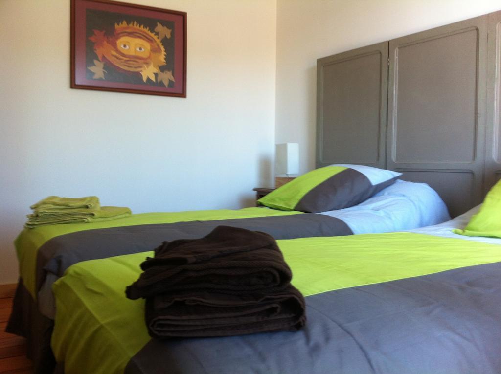Onesse-et-Laharie La Grange Du Coulin Bed & Breakfast 部屋 写真