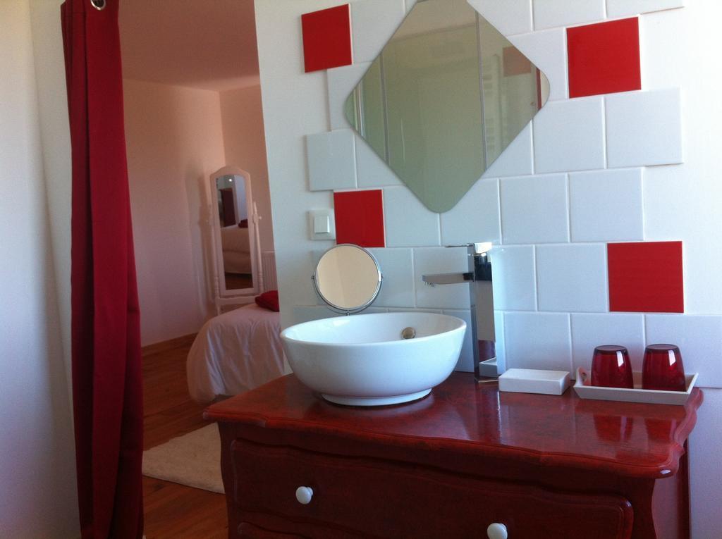 Onesse-et-Laharie La Grange Du Coulin Bed & Breakfast 部屋 写真